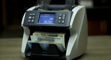Как выбрать счётную машину для денег?